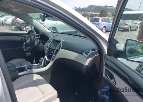 2013 Cadillac Srx Luxury Collection z USA, uszkodzony, nr VIN 3GYFNGE35DS647395